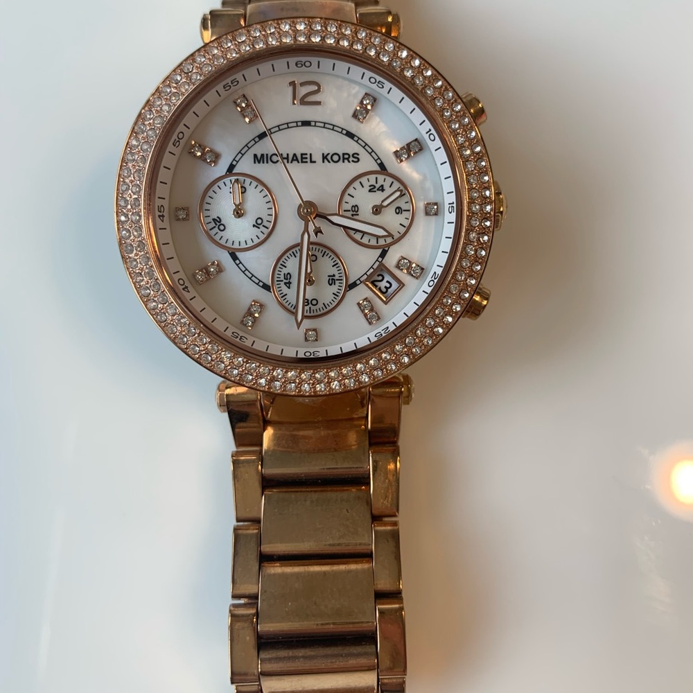 michael kors watch (gentle used)